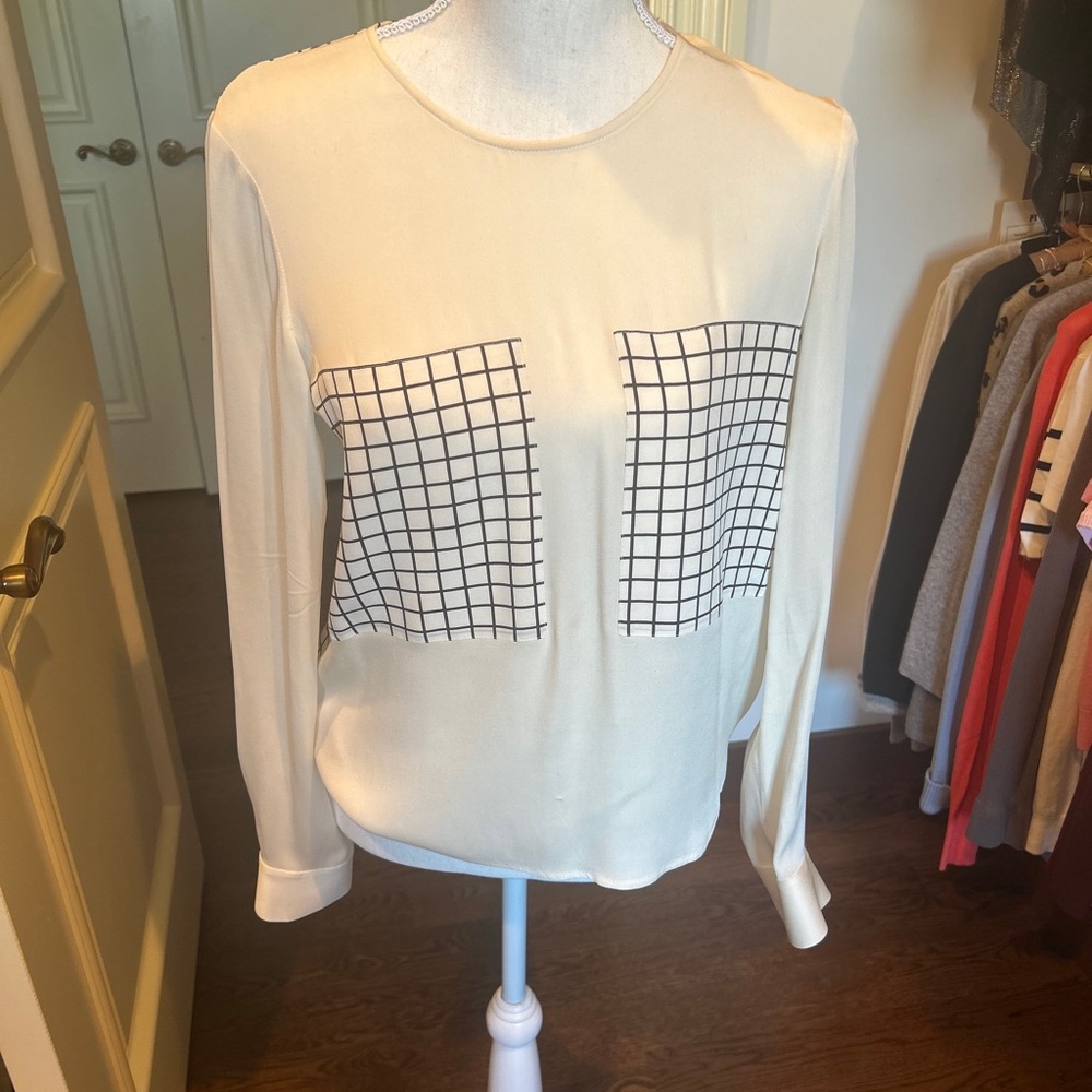 Cream Long-Sleeve Grid Pocket Detail Top